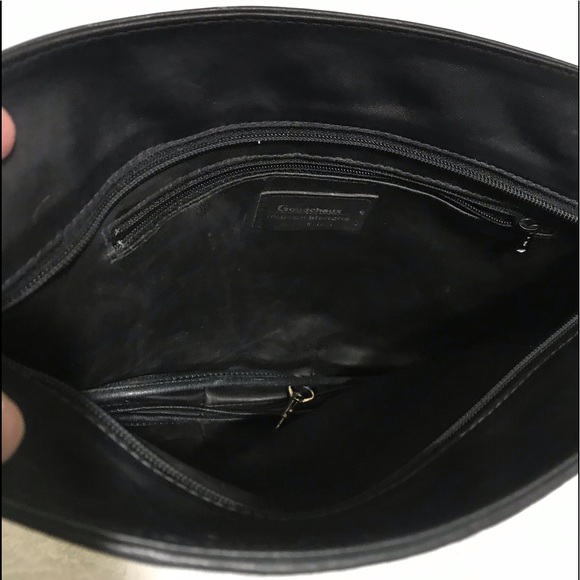 🎉HP🎉🖤Chic Black Italian Leather Handbag »Shiny Textured🖤Zipper Purse - Picture 5 of 16